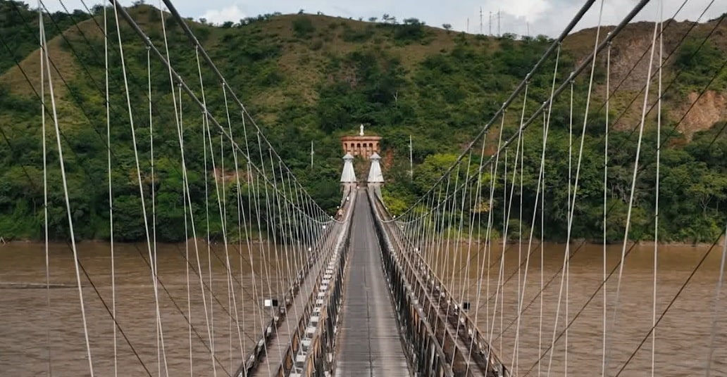 Santa Fe de Antioquia celebra el Festival de Artes de la Calle, con 40 obras de seis países 
