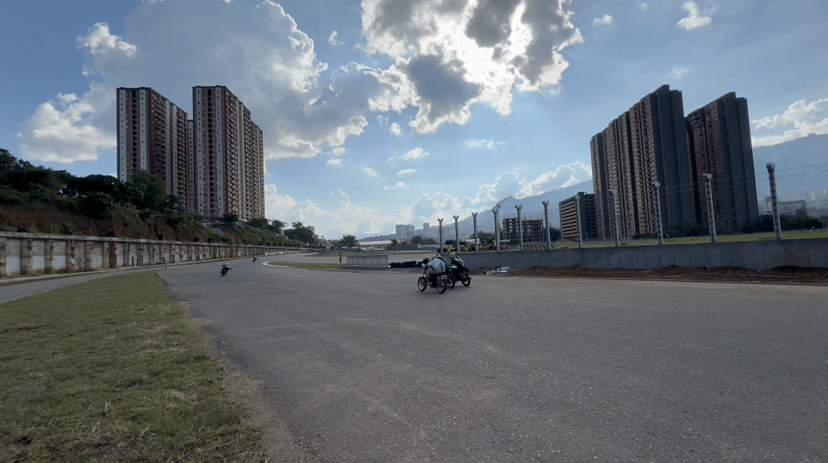 Contraloría advierte que en Antioquia se han identificado 34 ‘elefantes blancos’