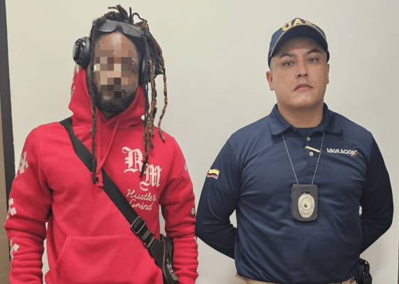 Otro extranjero fue inadmitido en Medellín por alerta como agresor sexual