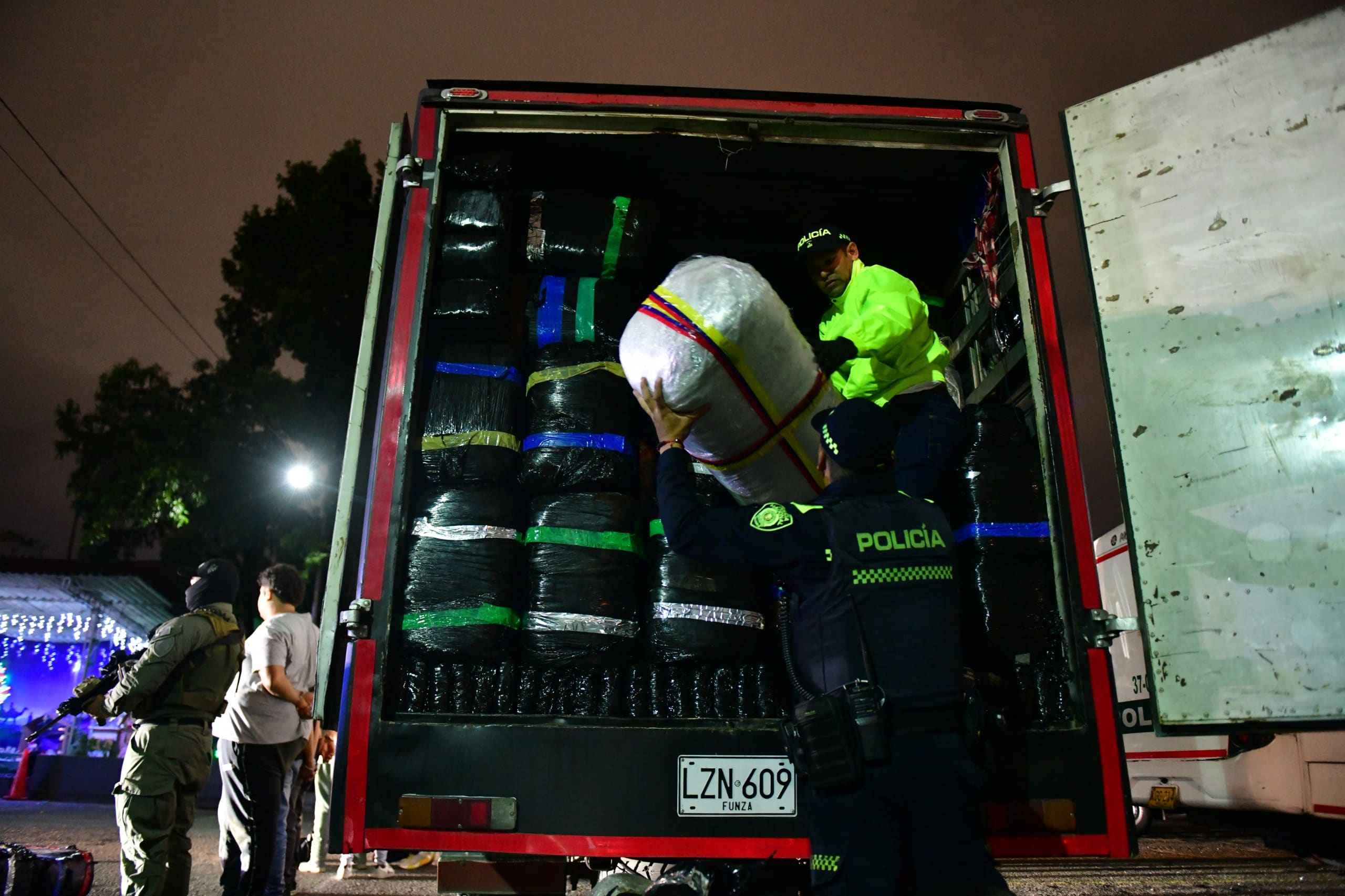 En Girardota las autoridades capturaron a seis personas e incautaron seis toneladas de marihuana