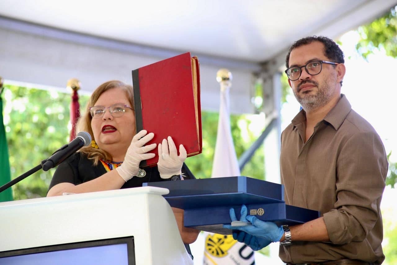 ¿Qué contiene el libro rojo, desclasificado por el ICBF, sobre los niños rescatados de Armero?