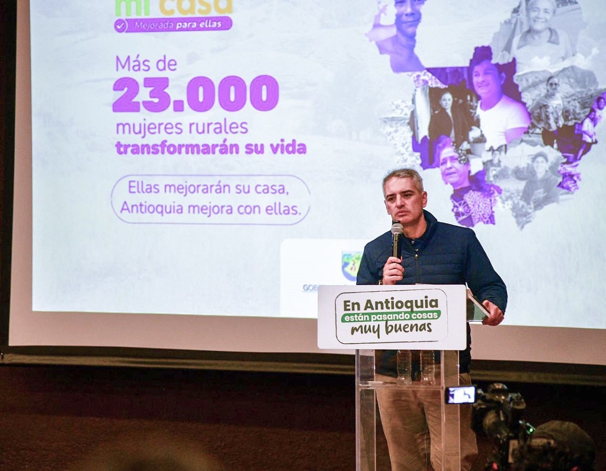 Gobernación de Antioquia entregará más de 23 mil mejoramientos de viviendas a mujeres rurales