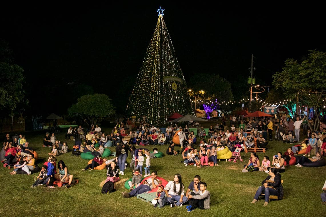 Prográmese con los conciertos gratuitos y shows de los Parques Culturales Navideños