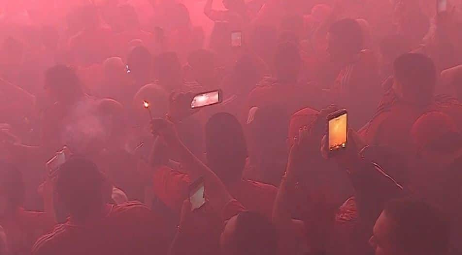 Diez lesionados y un amputado por quema de pólvora en el estadio Atanasio Girardot durante la final de la Copa Colombia