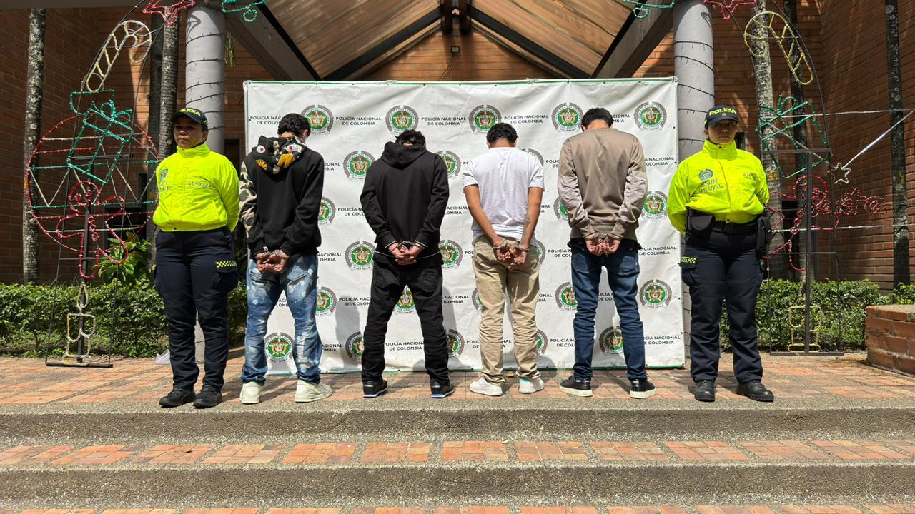 Así cayeron cuatro presuntos ladrones de motos en Medellín