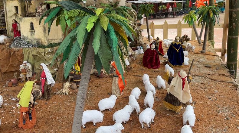 Así es el increíble pesebre bíblico creado por una familia en San Carlos