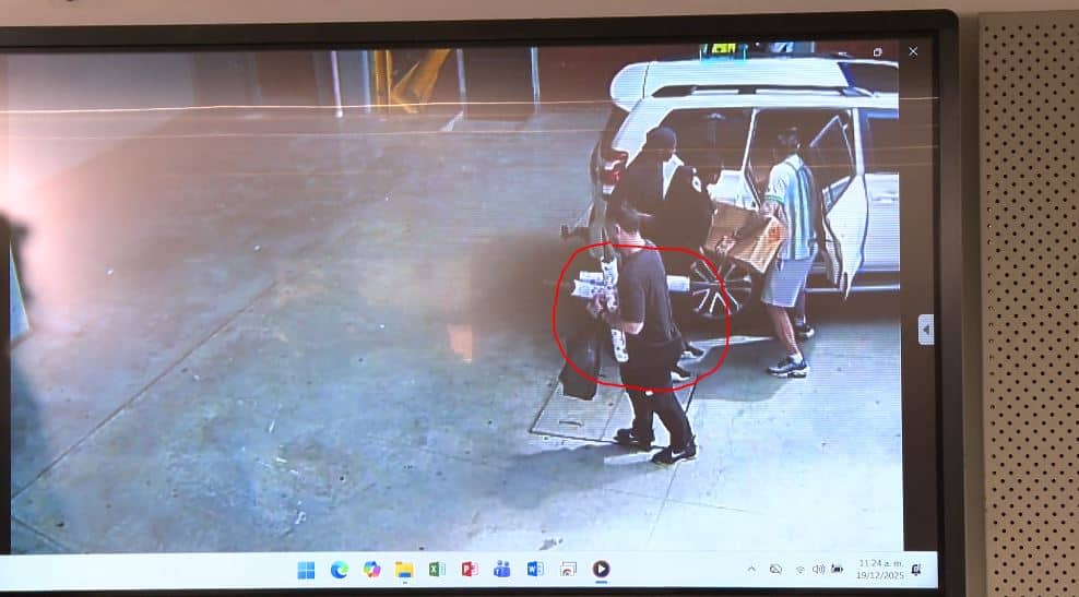 Ingreso de pólvora al estadio Atanasio Girardot durante la final de Copa Colombia