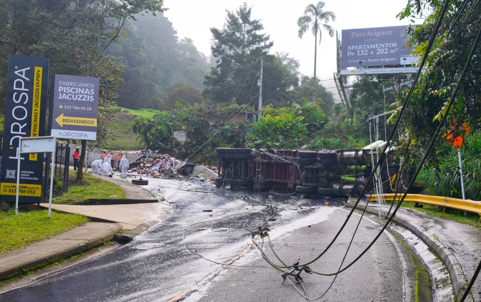 Conductor de tractomula perdió la vida en accidente en la loma de Los Balsos 