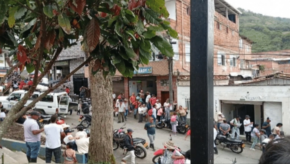 Ataque armado en Briceño deja dos muertos y una herida