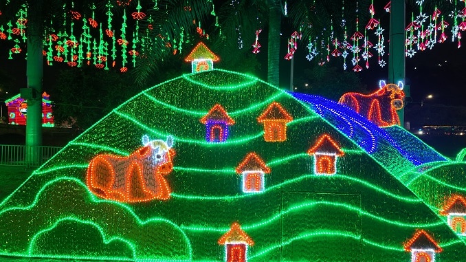 Este puente festivo el plan es visitar los alumbrados de Medellín y Antioquia