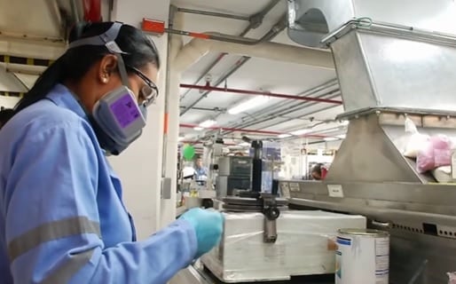 Expectativa por el incremento del salario mínimo; el anuncio se haría esta noche  