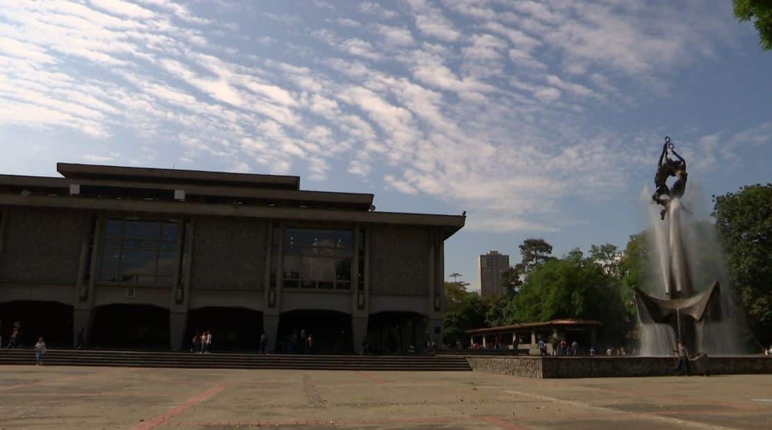 Gobierno ordena a la UdeA plan urgente de austeridad por riesgo financiero