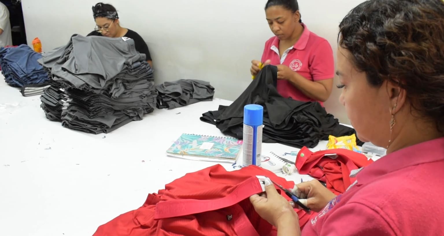 Gremios reaccionan al incremento del salario mínimo 