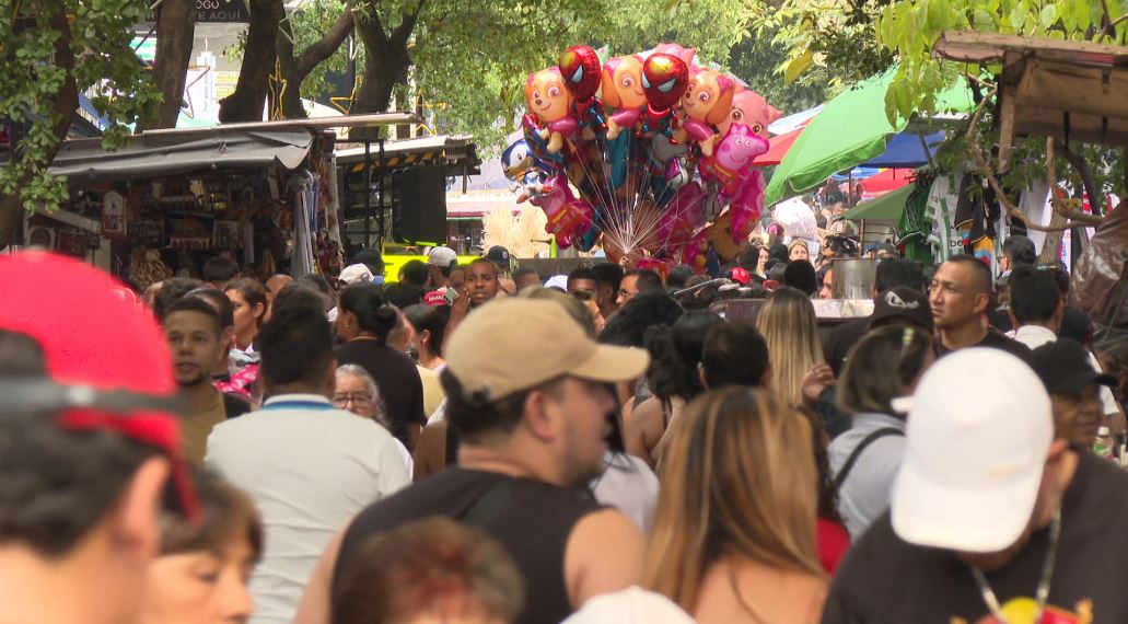 ¿Hace las compras navideñas en el centro? Así funcionará el horario durante diciembre