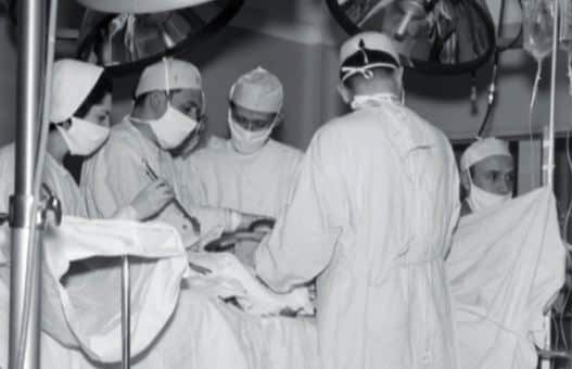 Hoy, hace 40 años, una clínica en Medellín realizó el primer trasplante de corazón del país