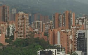 La pólvora, un peligro doble cuando se enciende en edificios