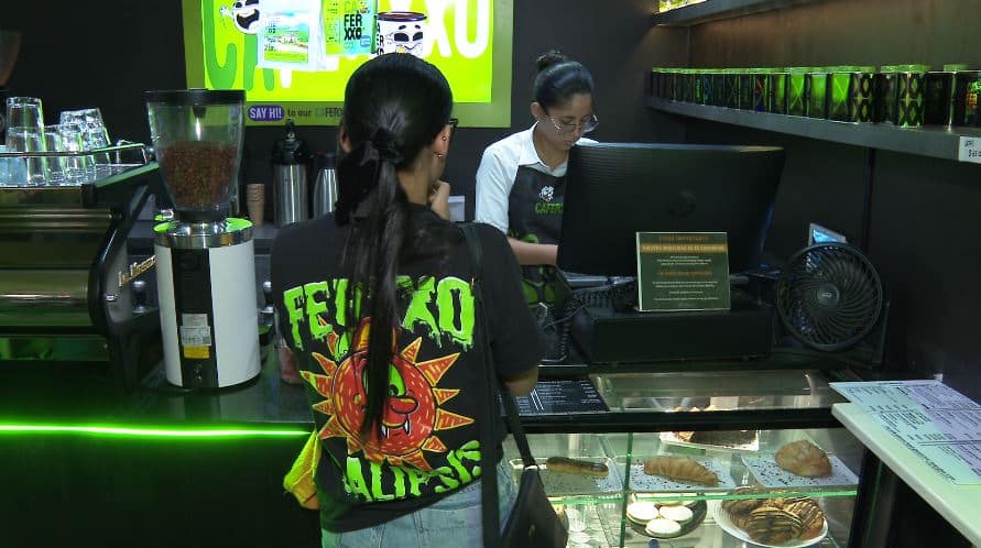 ¿Ya lo visitó El increíble café para todos los amantes de Feid el 'Ferxxo'