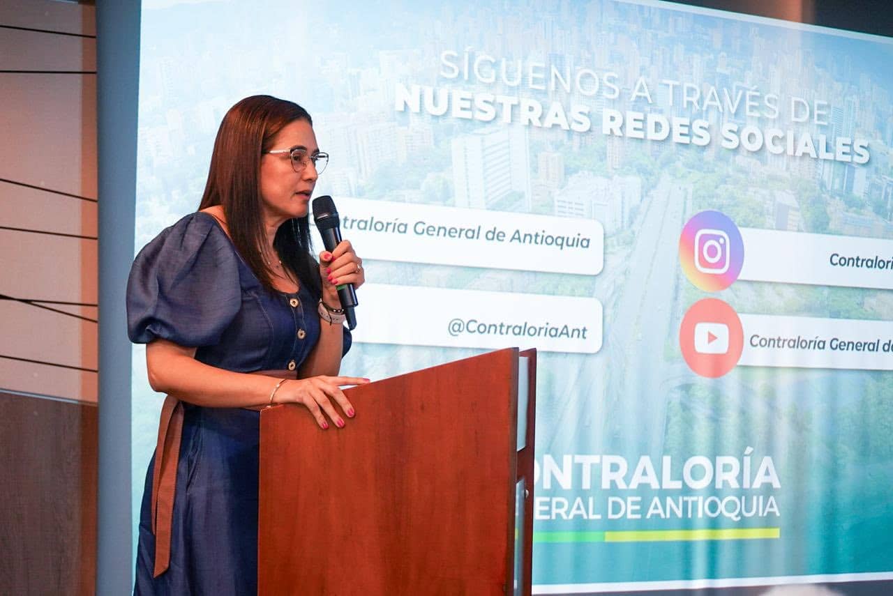 Contraloría de Antioquia capacitó a 54 mil ciudadanos en participación ciudadana 