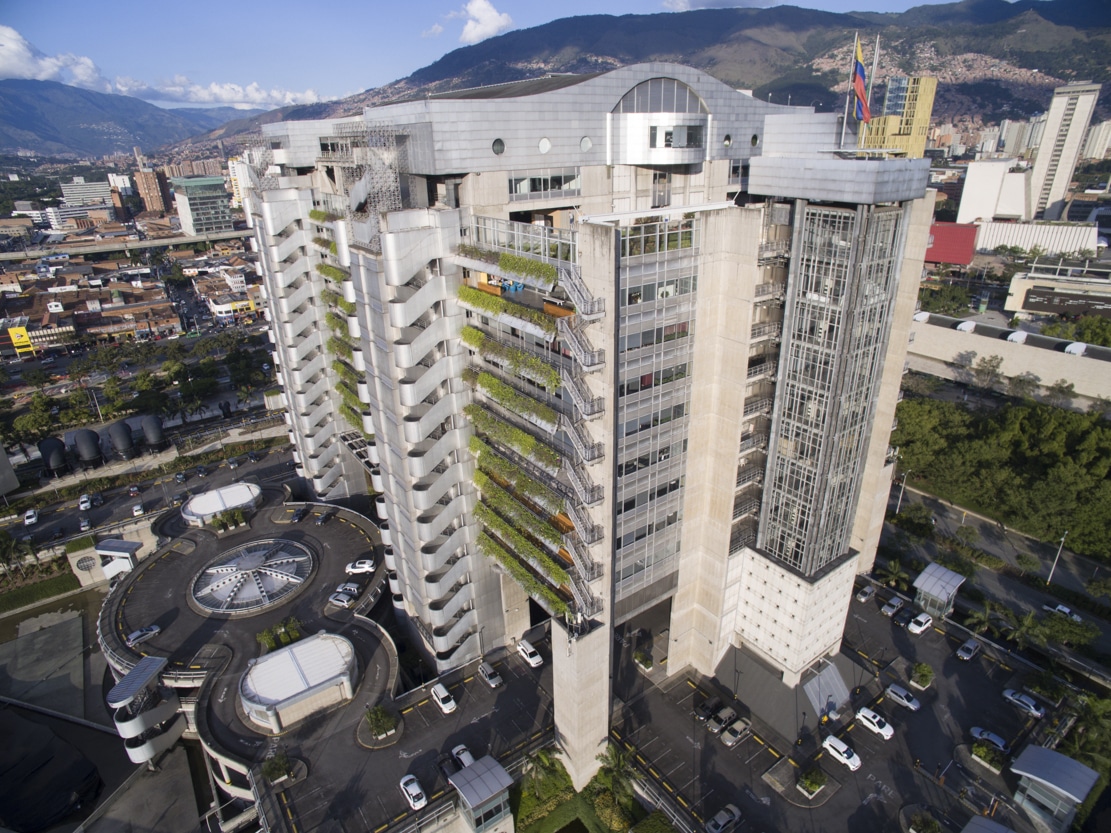 EPM vendió el total de sus acciones en UNE por 2.1 billones de pesos