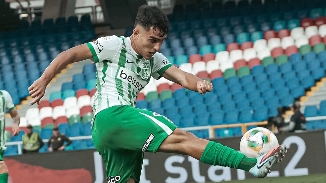 Jugador de Atlético Nacional, Manuel Rengifo, estuvo en Telemedellín y esto dijo de su nivel