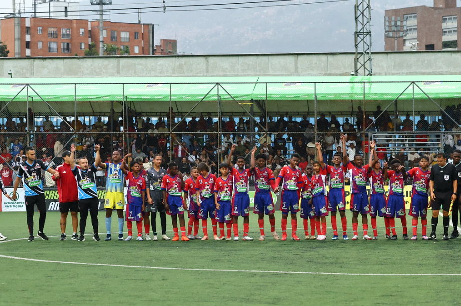 Independiente Medellín y Alianza Antioquia se enfrentan por el tercer puesto en Babyfútbol 2026