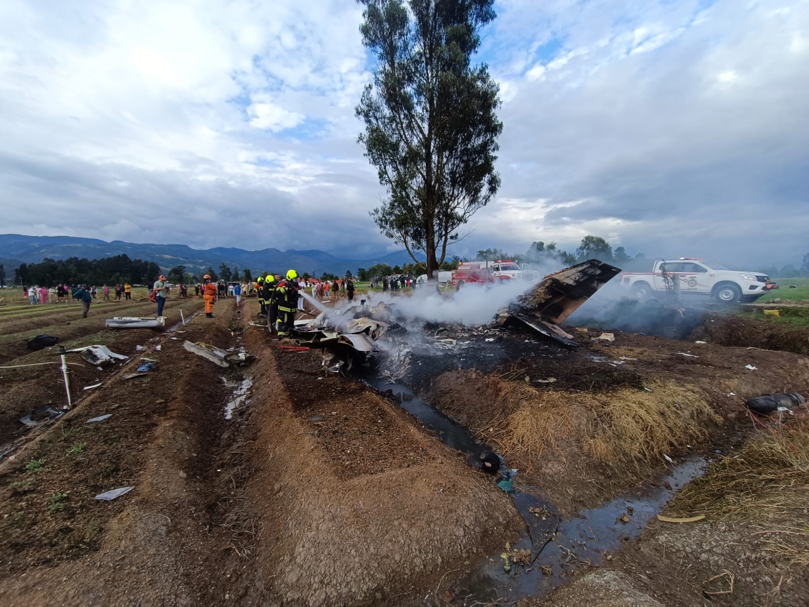 Confirman identidades de víctimas de accidente aéreo en el que falleció Yeison Jiménez