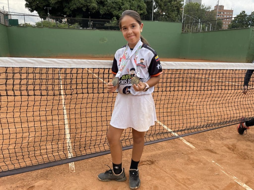Antonia Hernández Cardona, campeona de Baby Tenis de Campo 2026