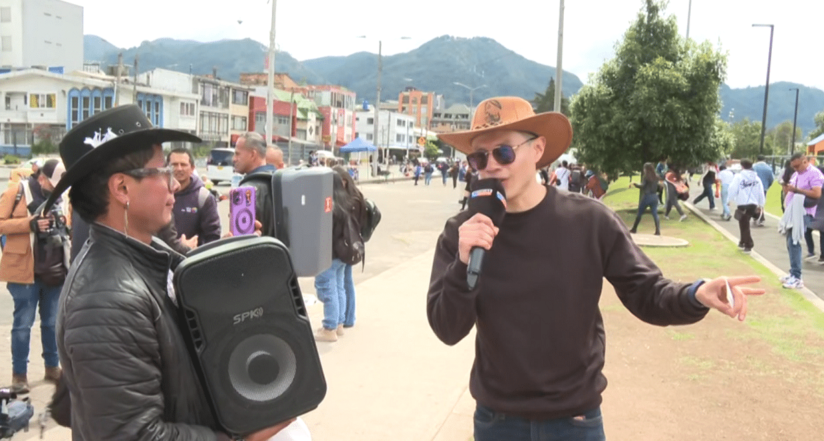 Fans de Yeison Jiménez acuden masivamente a su homenaje