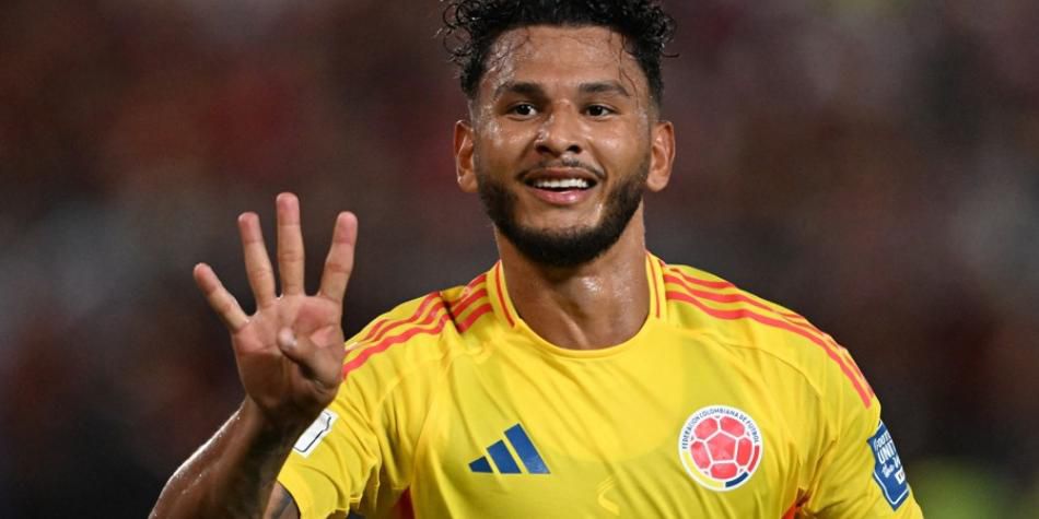 Los futbolistas colombianos protagonistas del mercado de fichajes internacional