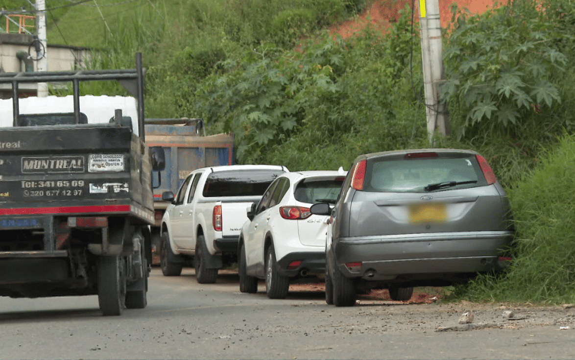 Habitantes de vereda El Manzanillo piden controles por mal parqueo