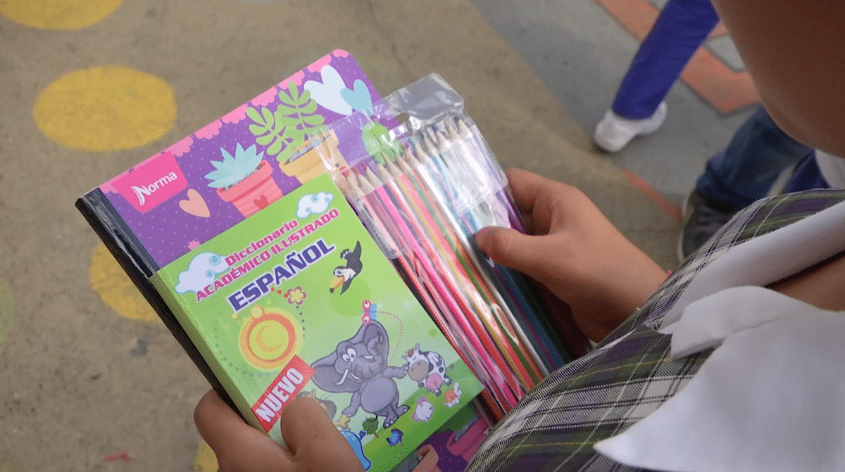 Visite el Tour Telemedellín y súmese a una buena causa por la educación de los niños