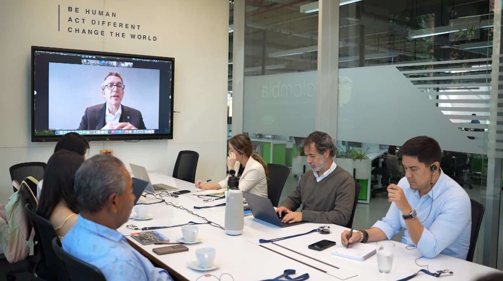 Alianza entre Medellín y San Francisco para el desarrollo urbano sostenible