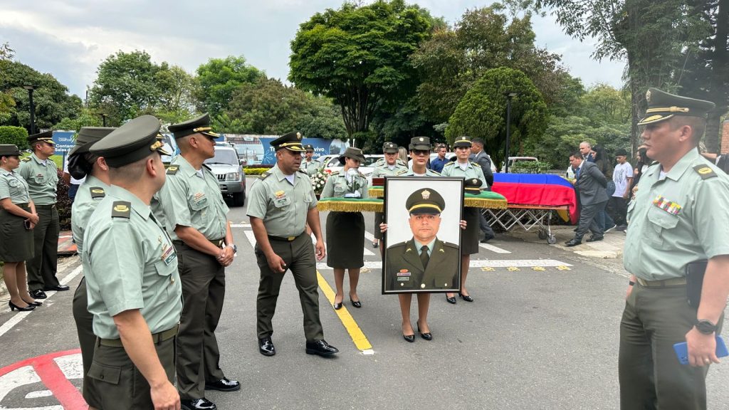 Homenaje a policías asesinados