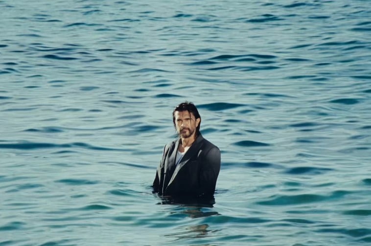 Juanes regresa a sus raíces con 