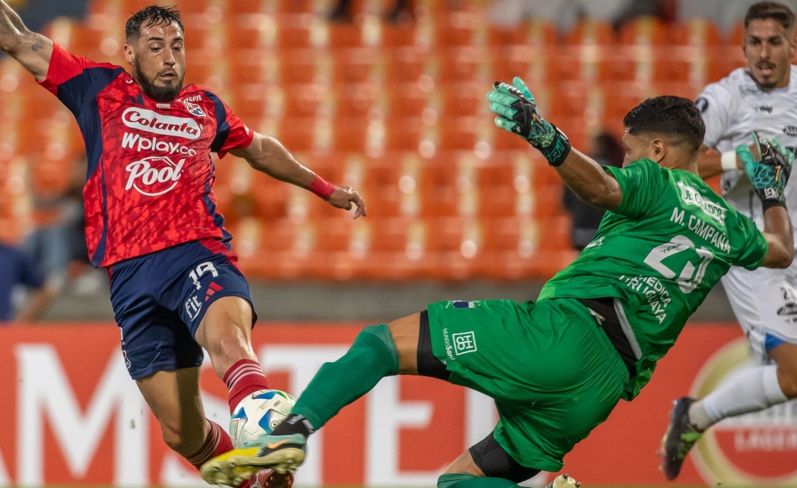 Medellín empató ante Liverpool en el Atanasio y clasificó a la tercera fase de la Libertadores
