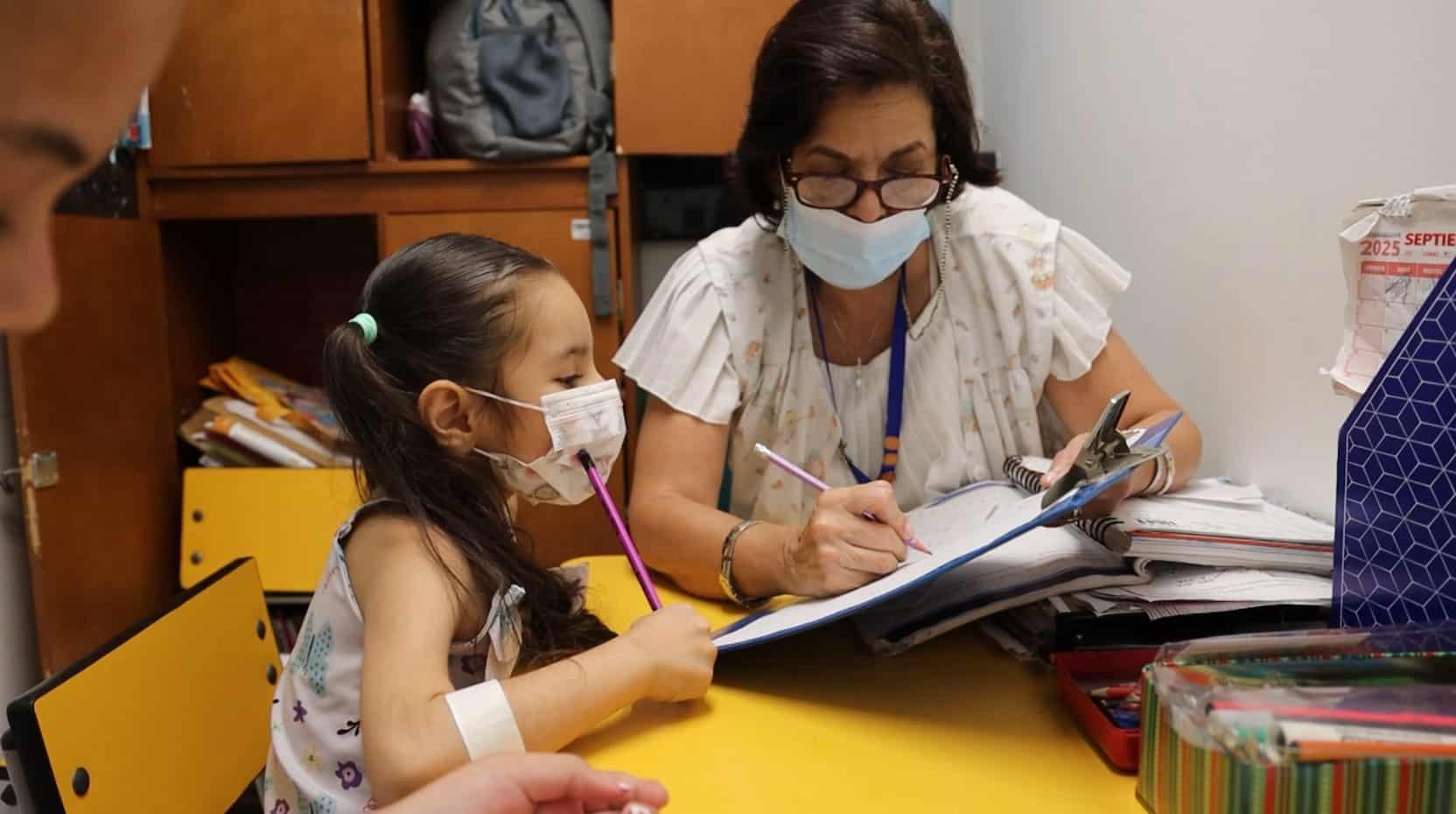 Niños hospitalizados no pierden clase en el Hospital General: conozca de qué se trata