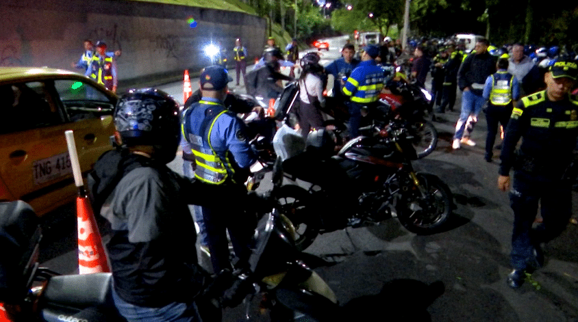 Realizan operativos de control en vías principales de Envigado por alta accidentalidad