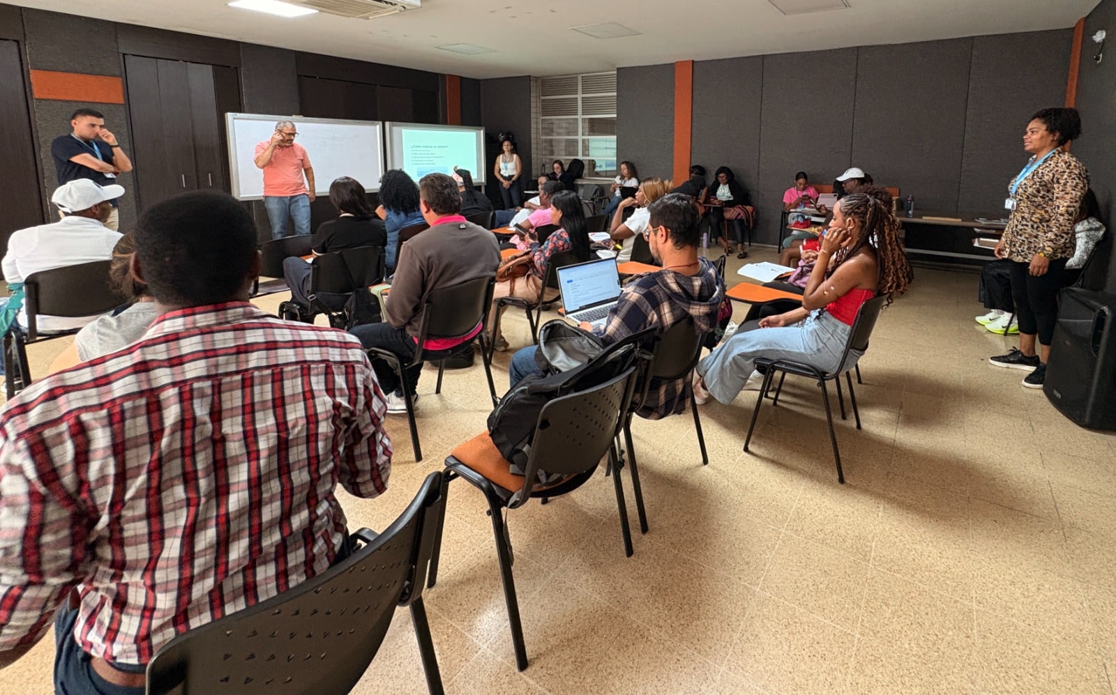 Realizarán feria de empleo para población étnica en Medellín y así puede participar