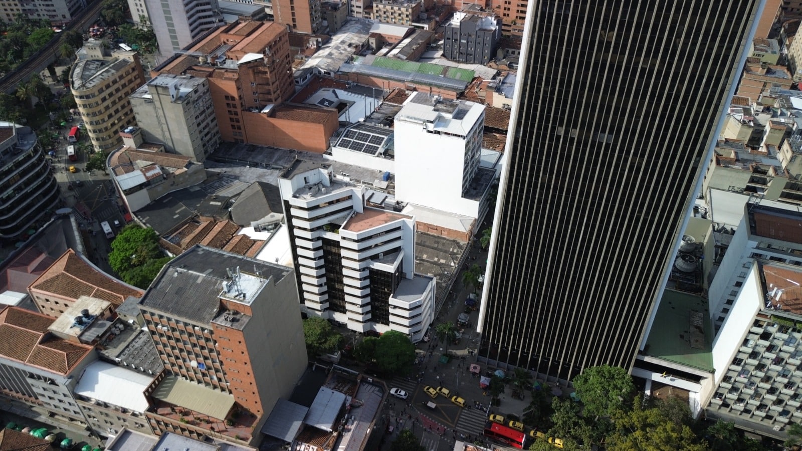 Medellín muestra avances significativos en la reducción del desempleo en enero de 2026