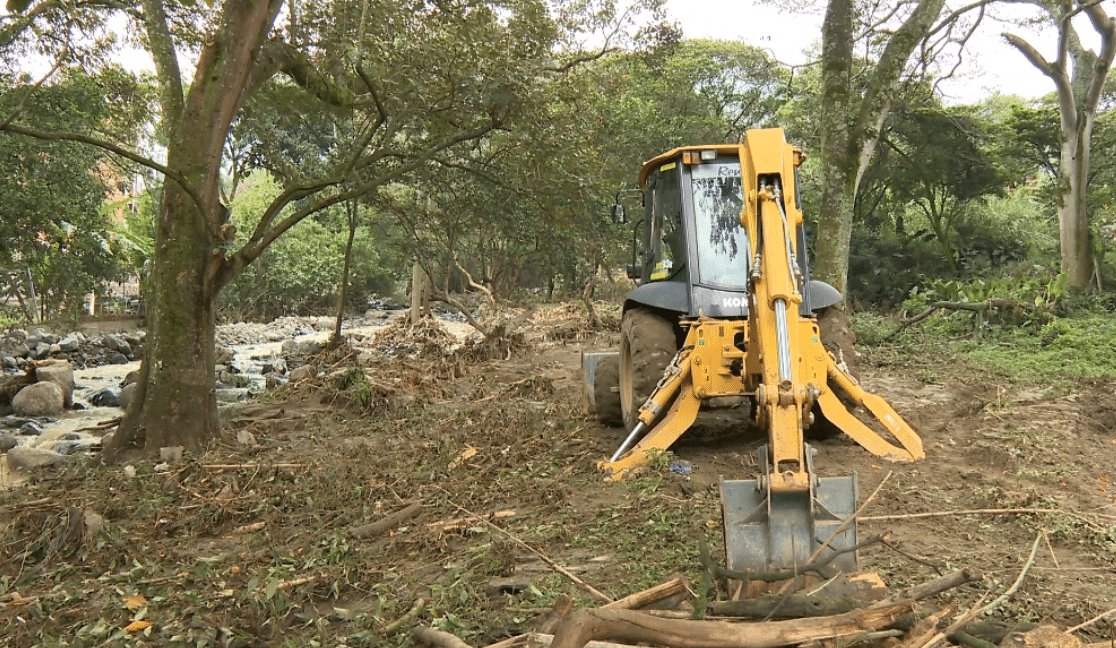 Seis viviendas en riesgo de evacuación en Copacabana por lluvias