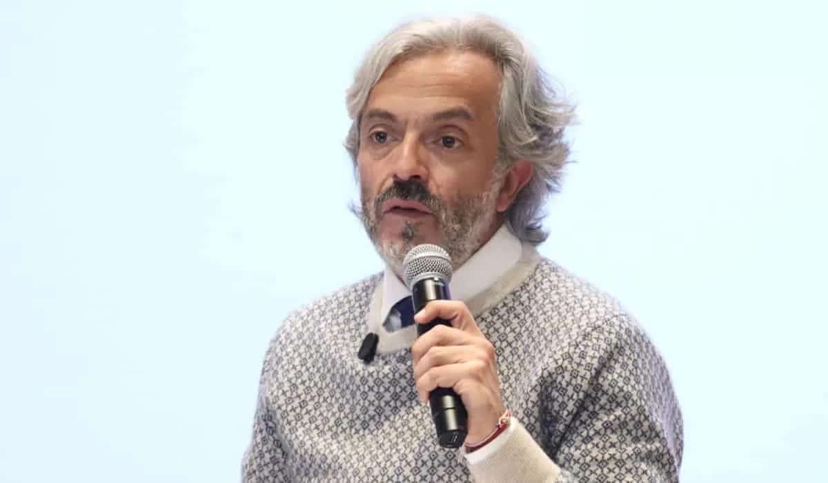 ¿A qué se debe el crecimiento político de Juan Daniel Oviedo?