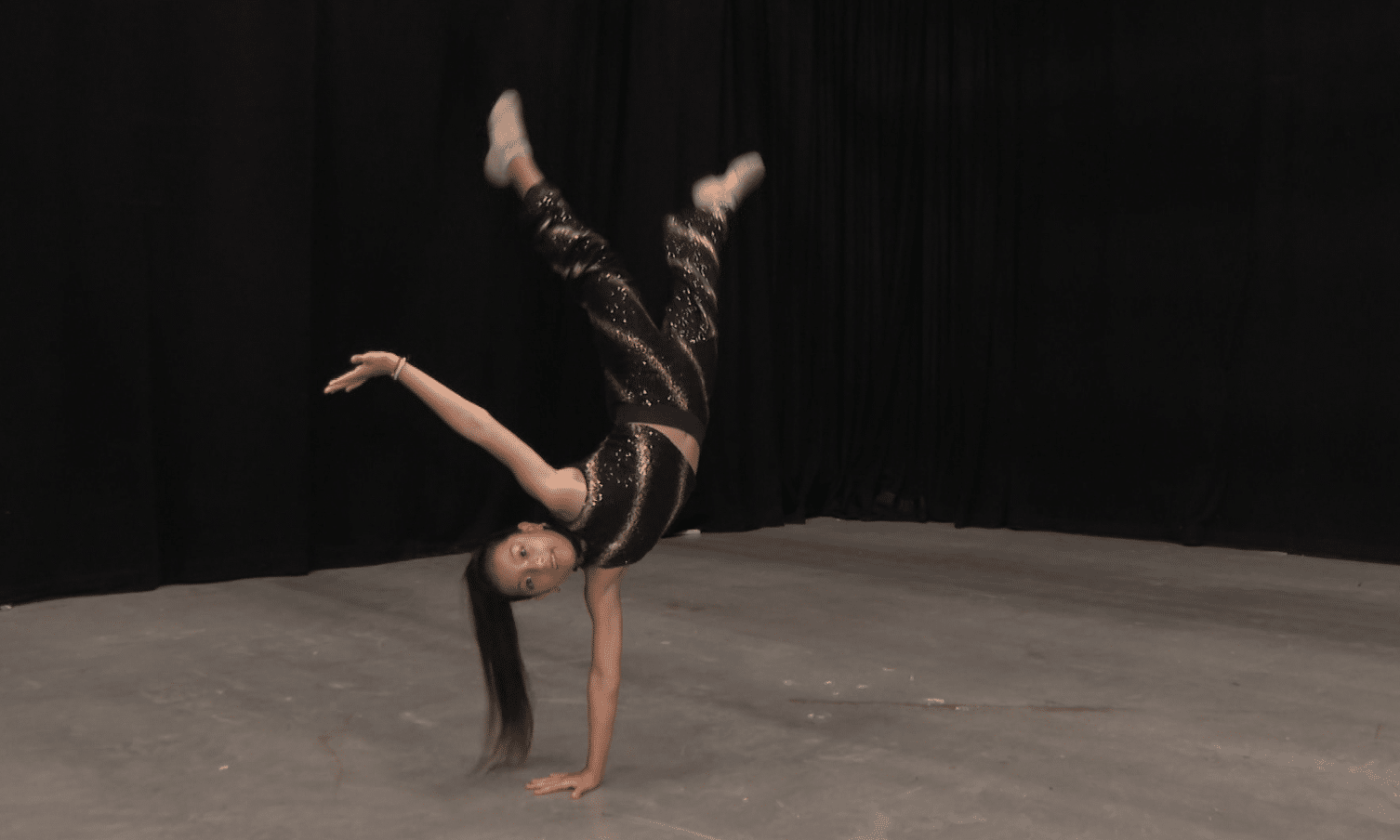 Academia de danza de Envigado representará a Colombia en Brasil