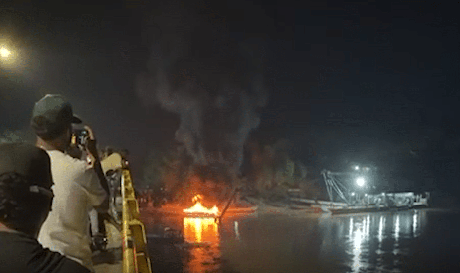 Escala violencia en paro minero en Bajo Cauca