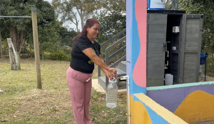 Avances en el programa de potabilización de agua en escuelas rurales de Antioquia
