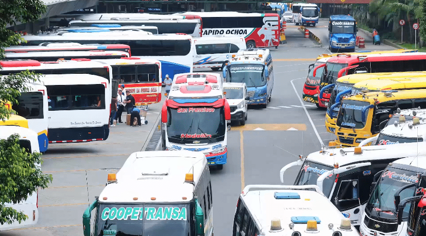 ¿Viaja en bus durante Semana Santa? Esto es lo que debe tener en cuenta