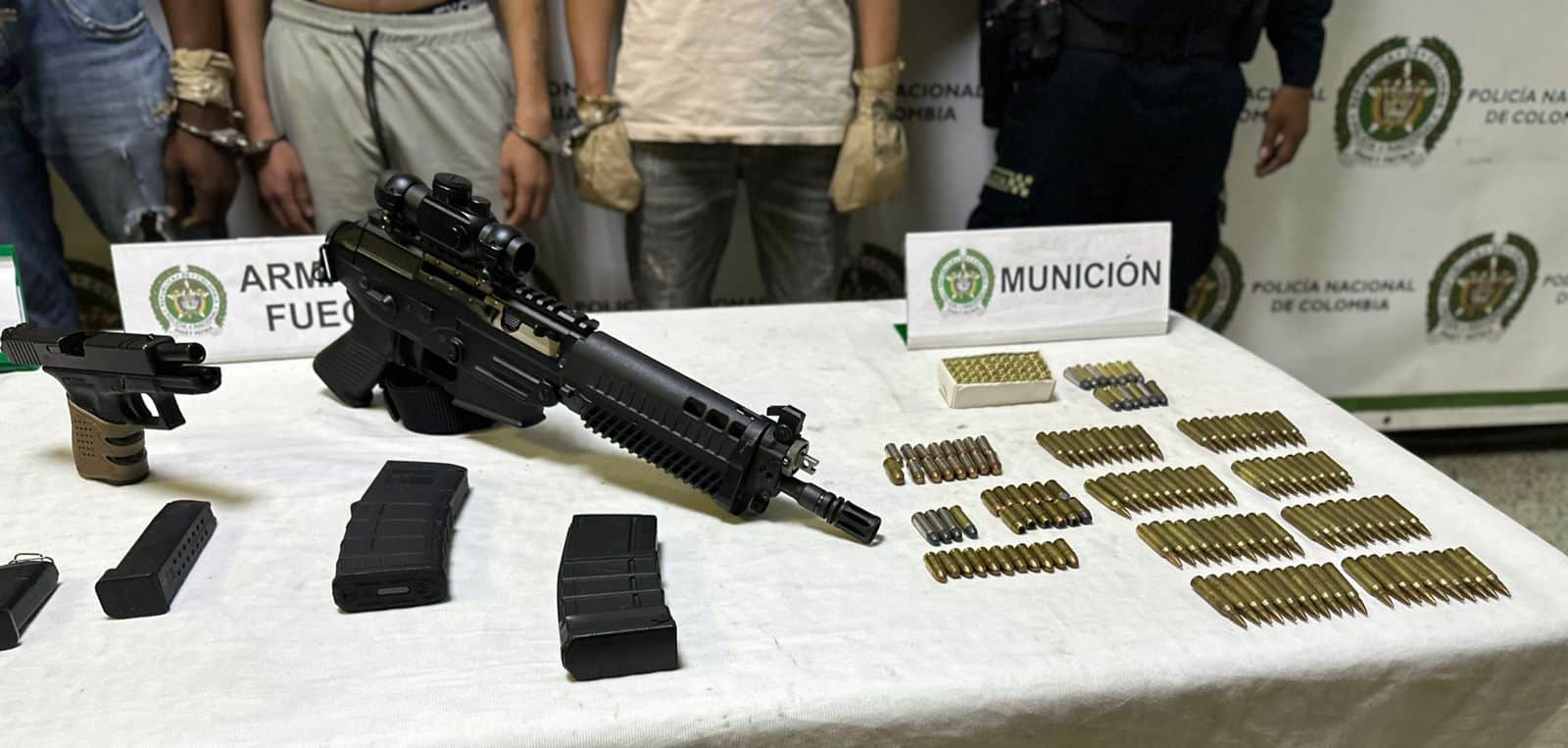 Identifican a las víctimas de la balacera en el barrio Toscana de Medellín