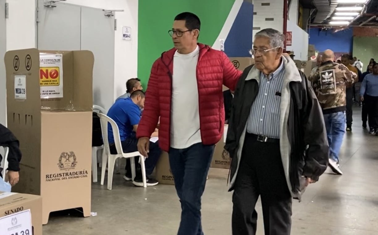 “Es un deber y un derecho”: colombianos explican por qué salen a votar este 8 de marzo