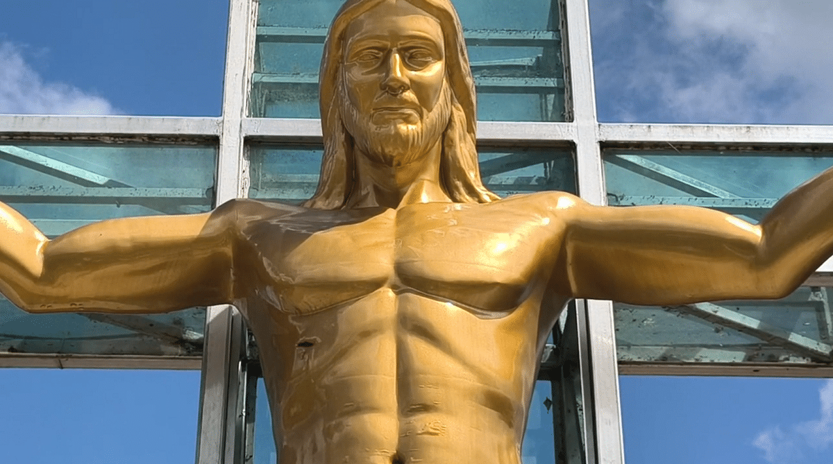 El Peñol apuesta por un turismo consciente con el Cristo del Embalse