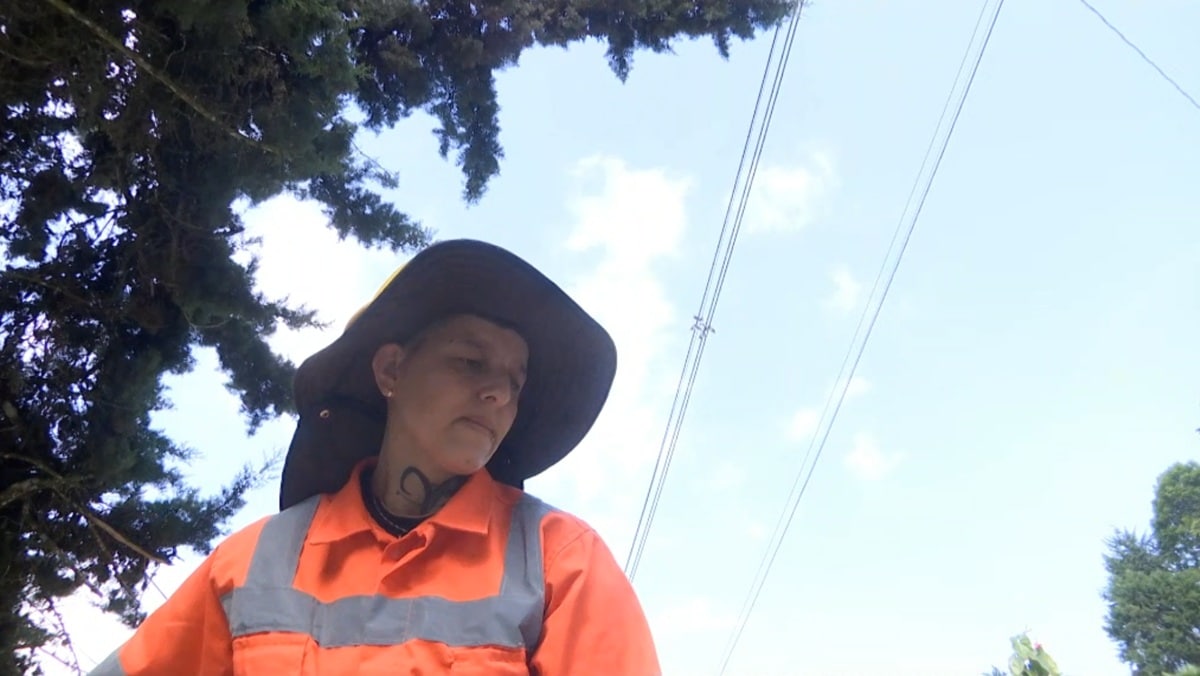 Nini, la mujer que levanta obras en San Sebastián de Palmitas