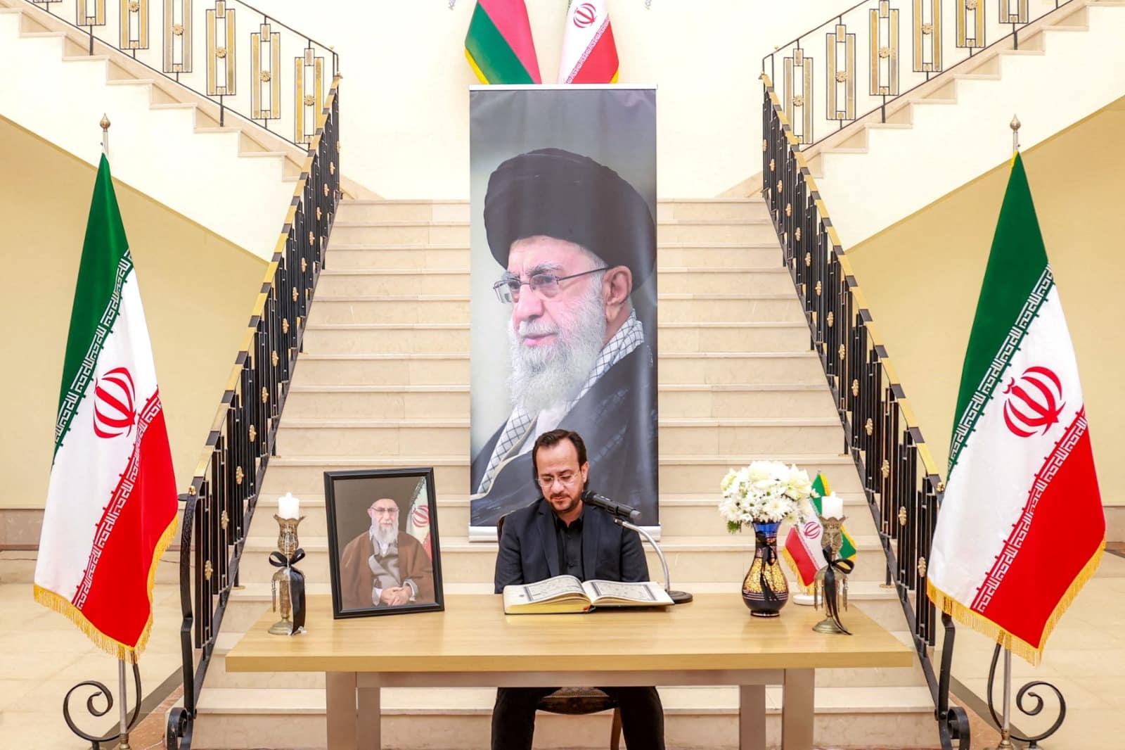 Irán pospone el funeral de Estado del líder supremo Alí Jameneí